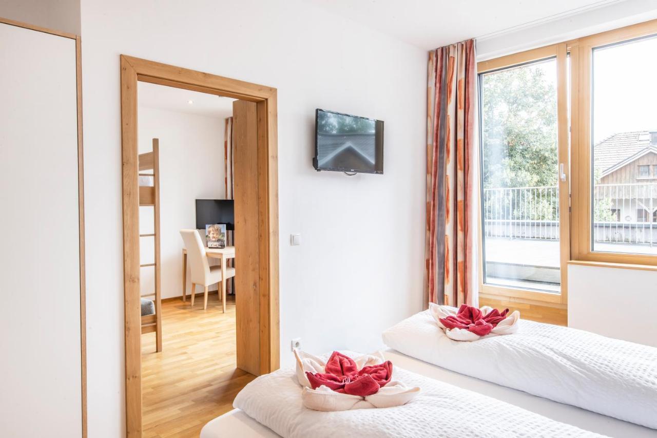 Familienhotel Adler Лінгенау Екстер'єр фото