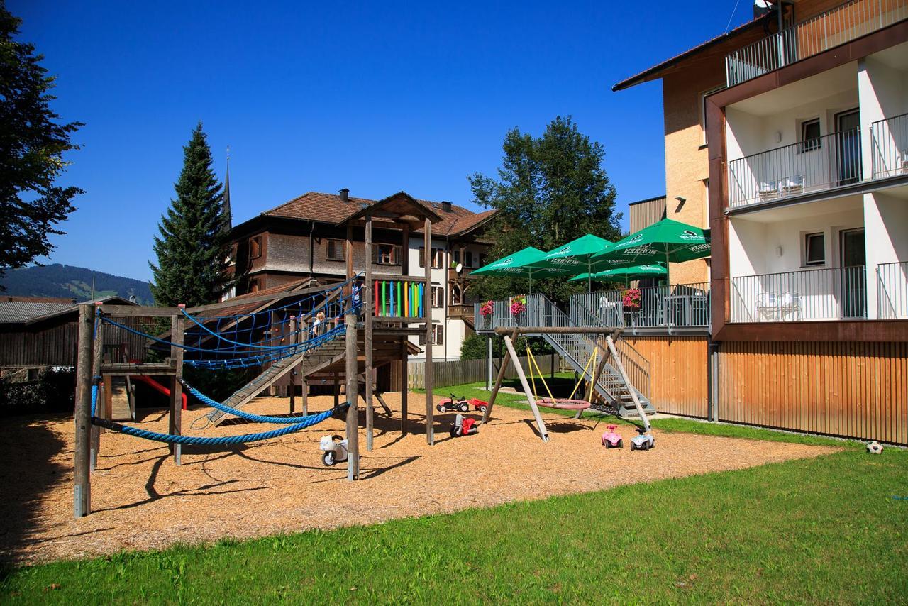 Familienhotel Adler Лінгенау Екстер'єр фото